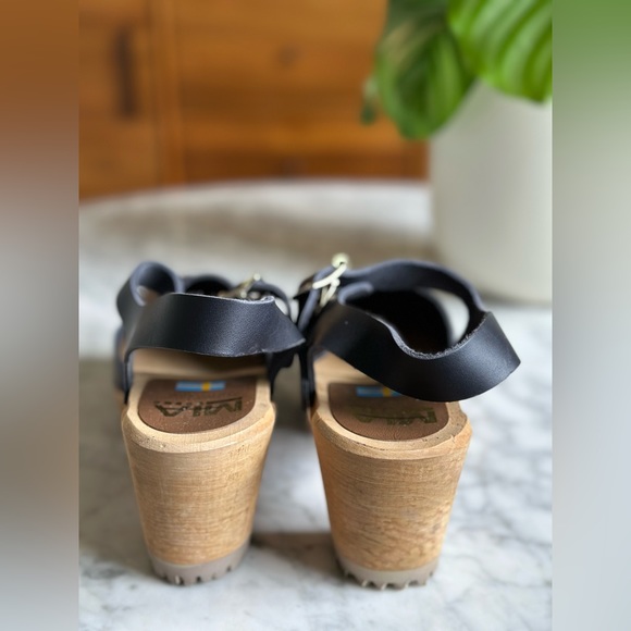 MIA ABBA Navy Blue Clogs sz. 39 New w/o Box - Picture 5 of 6